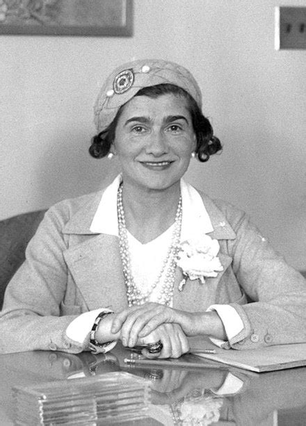 coco chanel jeunesse|coco avant Chanel wikipedia.